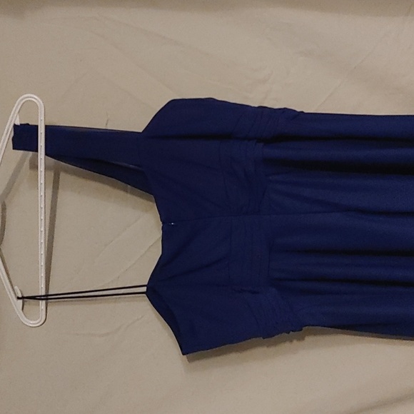 Alaura Plus 18W Tall (64 inches) - Picture 3 of 3